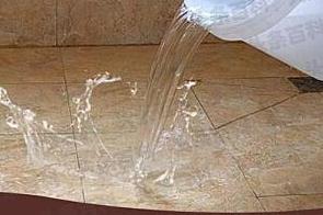 西峡漏水维修 免砸砖防水材料该如何施工